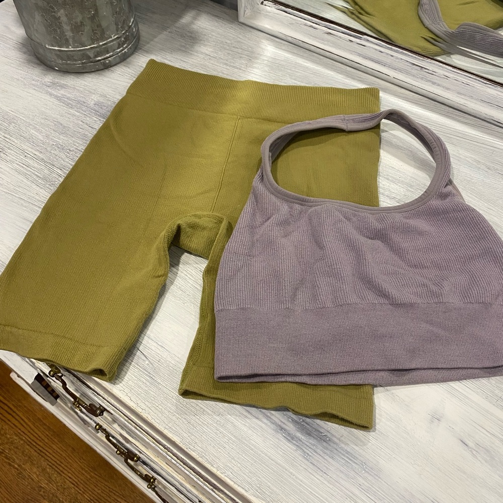 Fabletics Cosmo Set: Size Small Piper Seamless Bralette & High Waisted Shorts